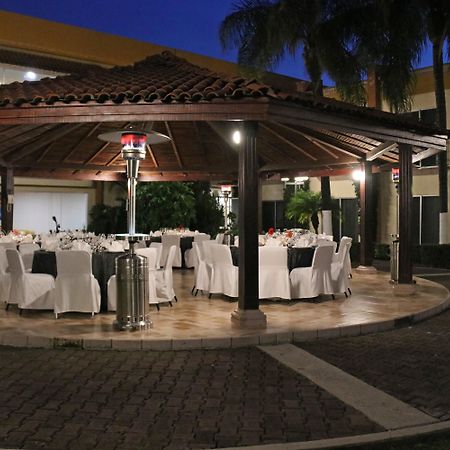 Holiday Inn La Piedad By Ihg Eksteriør billede