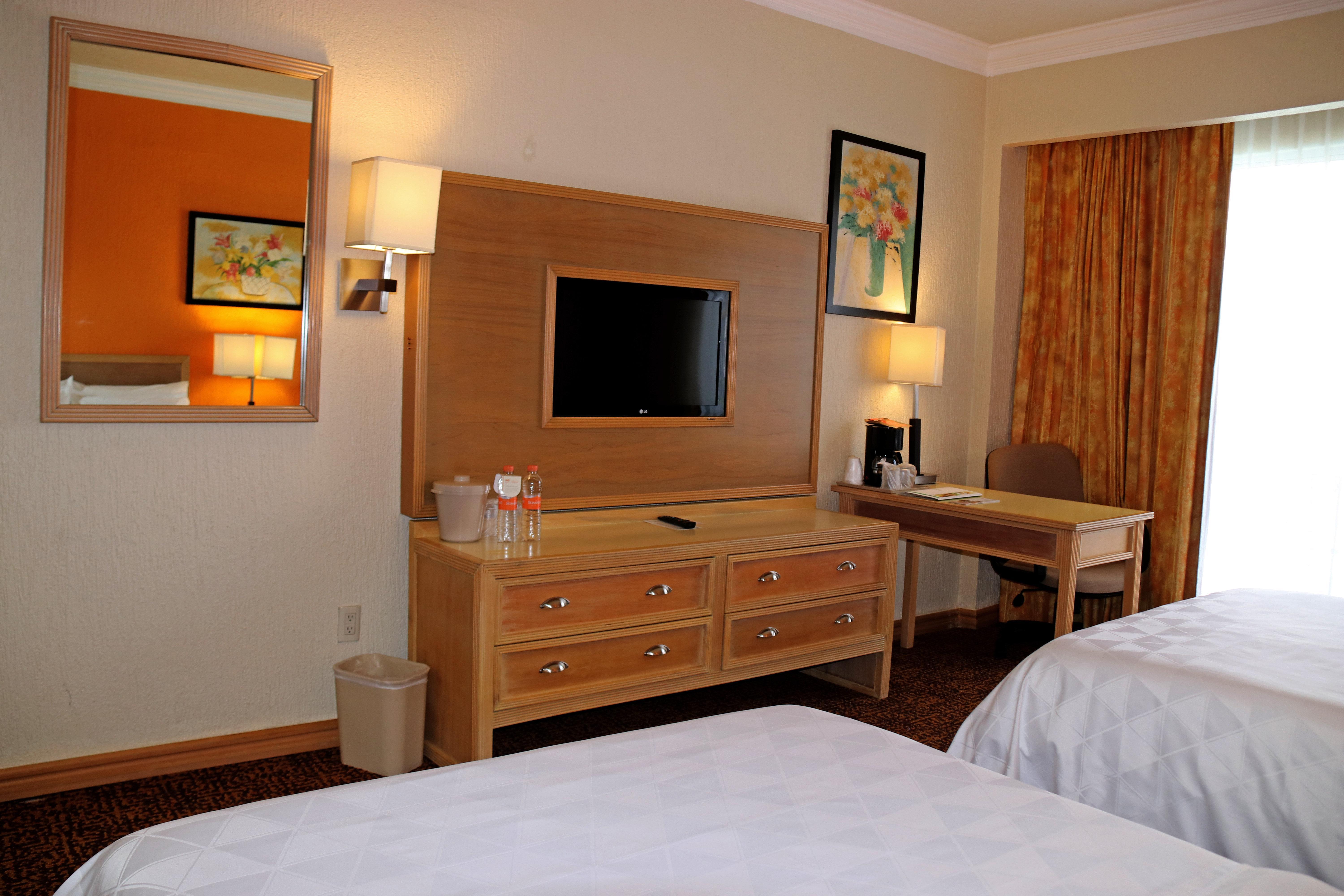 Holiday Inn La Piedad By Ihg Eksteriør billede